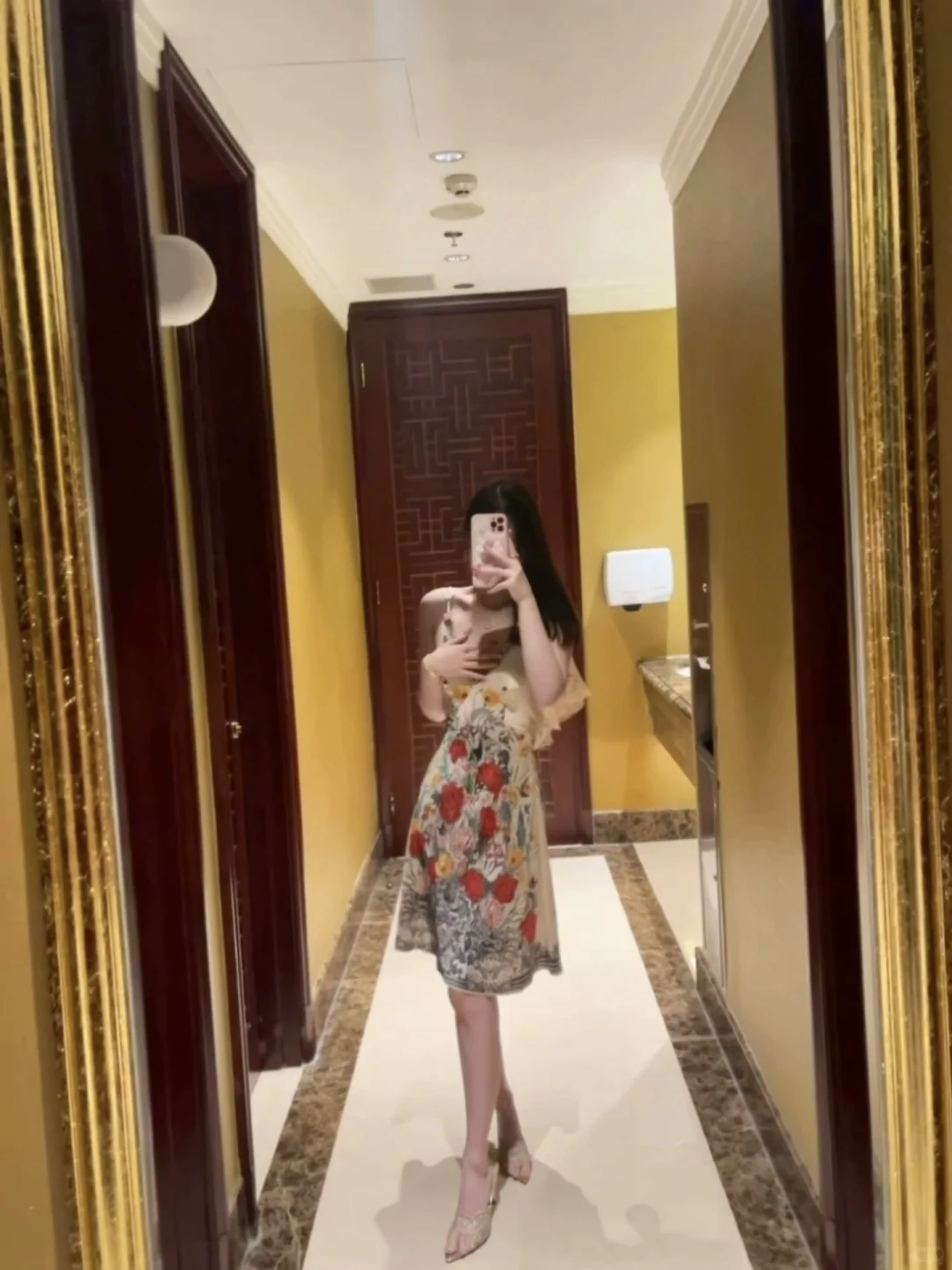 摇曳生姿大美女?