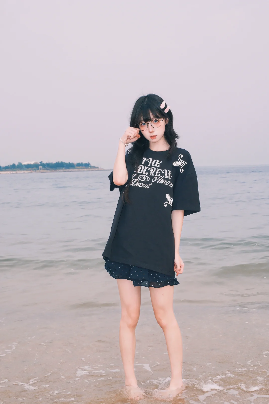 海边ootd｜穿黑色也想当甜妹