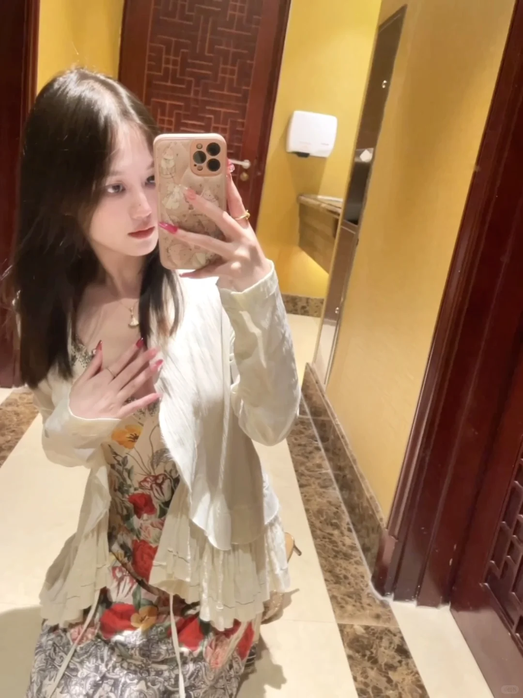 摇曳生姿大美女?