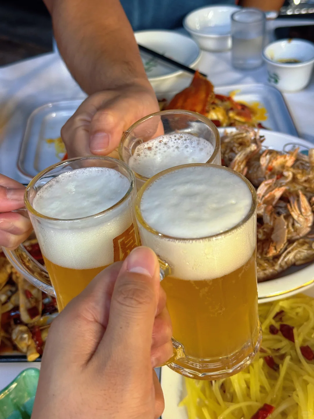 来青岛怎么能不哈啤酒?