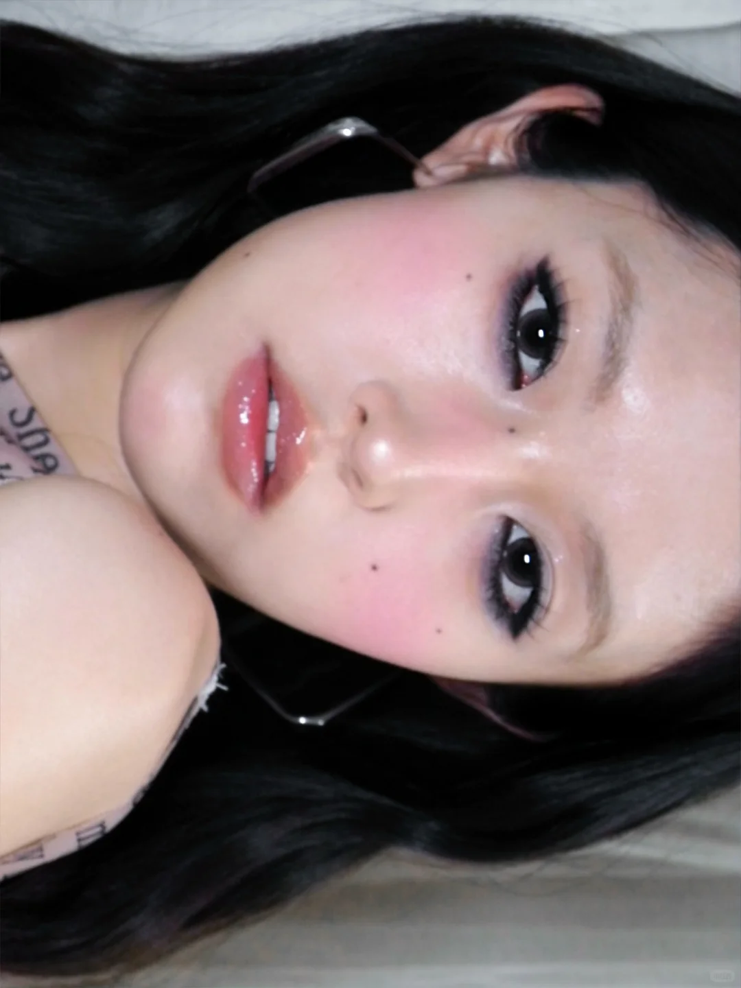 古早味?涩谷辣妹烟熏妆?