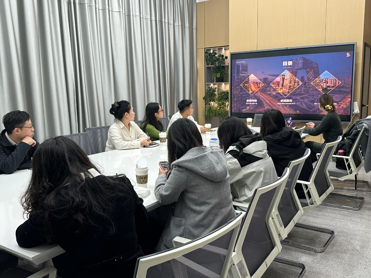新加坡航空莅临河北引领召开地区产品推介会
