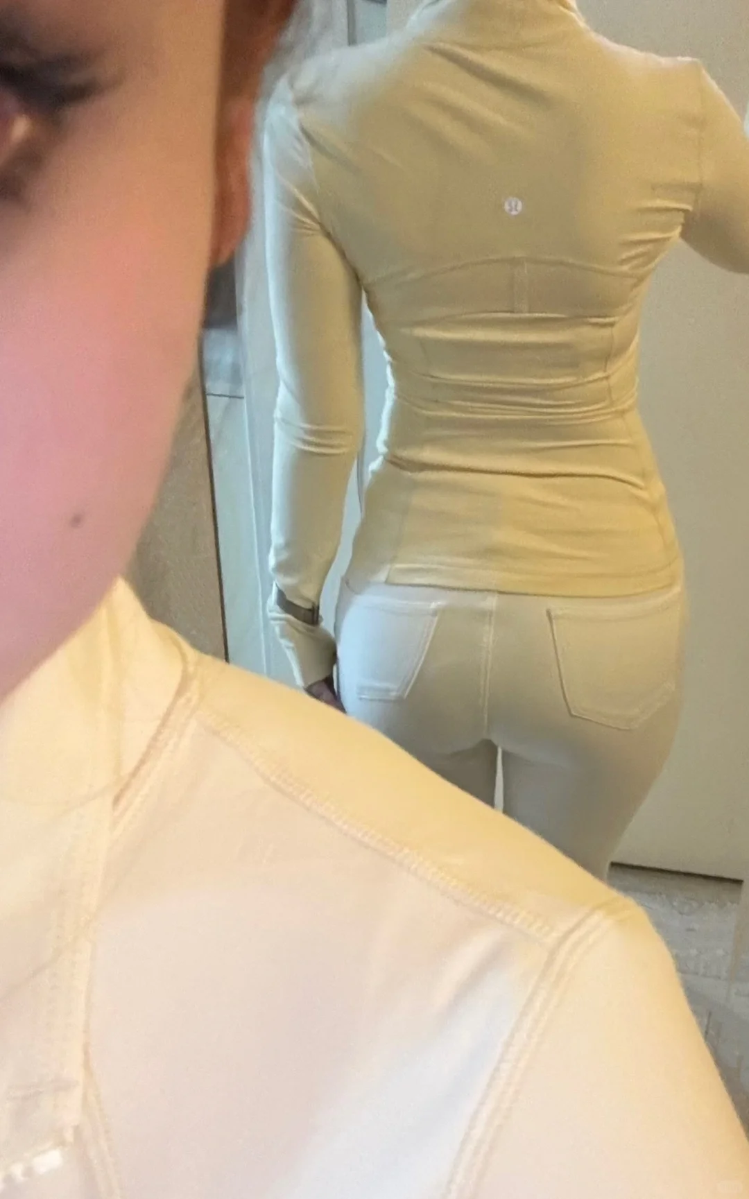?lululemon奶油黄色太嫩了?