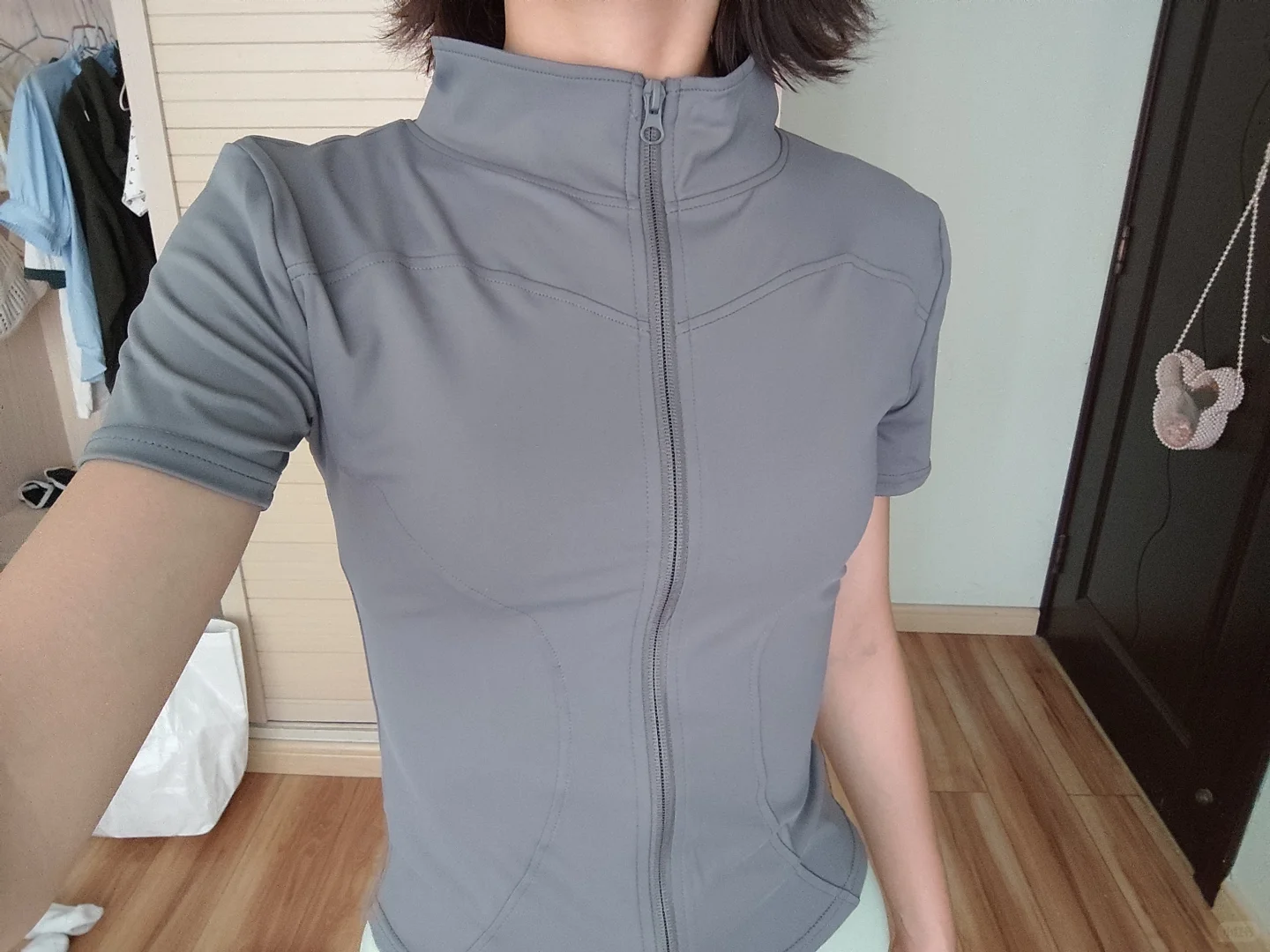 瑜伽服长袖和短袖哪个好？