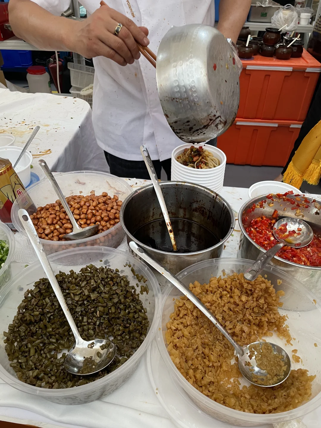一个地儿就可以吃遍全国美食！