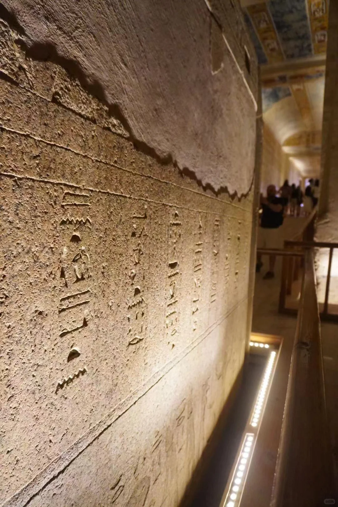 ⚠️ “金字塔之巅：古埃及文明大展”⚠️