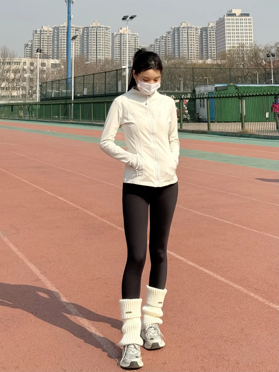 166女大学生今天穿什么—体育课篇