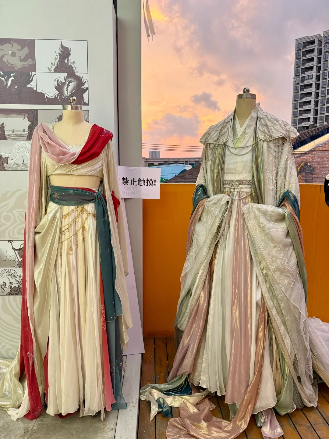 杭州看展「CPOP群像展」《长月烬明》展区