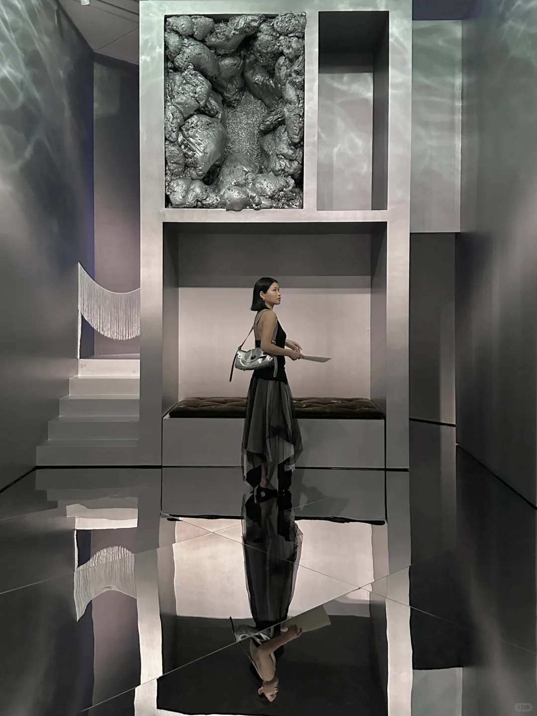 上海外滩坠震撼的新展……ᴜɴʀᴇᴀʟ sʜᴀᴅᴏᴡ