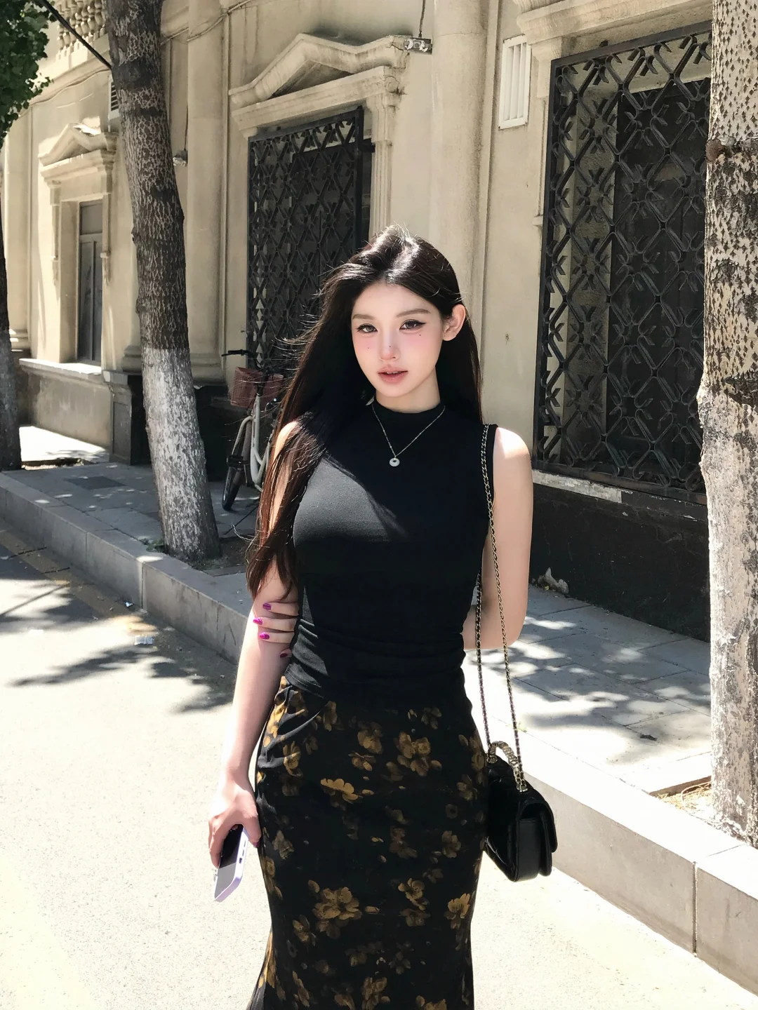 在重逢的街道 心跳比我先认出你