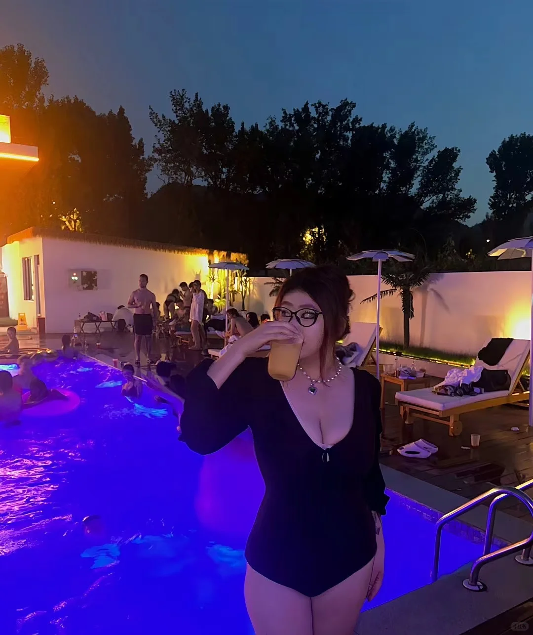 BBW女孩 自由的夏天?