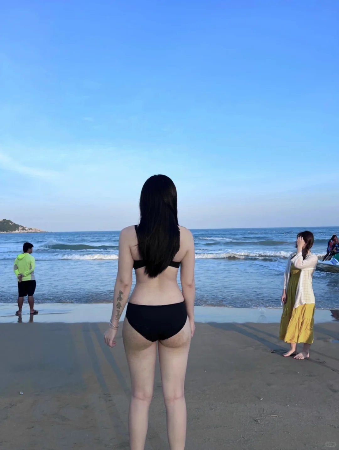 朋友说我长得一般 但是身材绝了