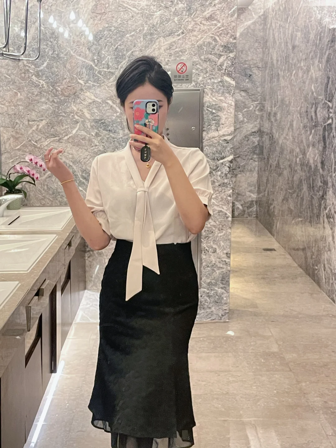 职场穿搭｜金秘书感金融职场美女穿搭