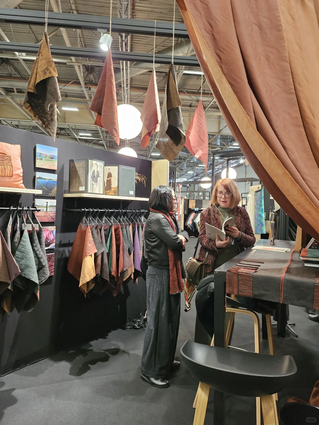 全球仅11个！“天意香云纱”入选巴黎PV展