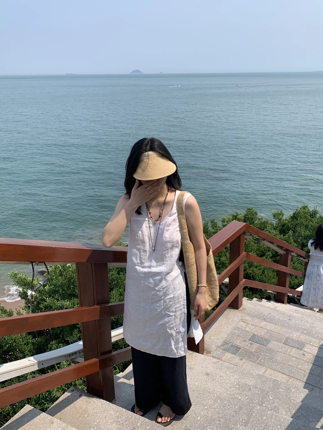 ???/??? 看看海~