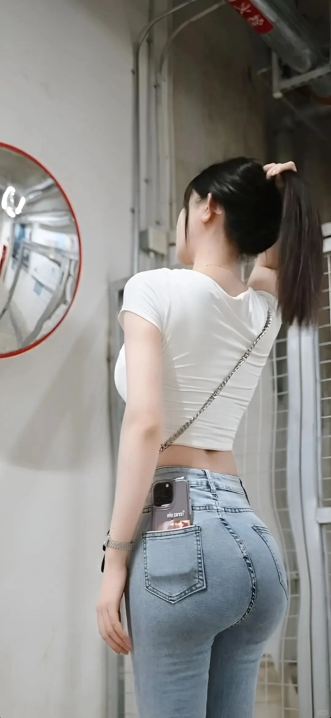 这样身材你没理由不爱