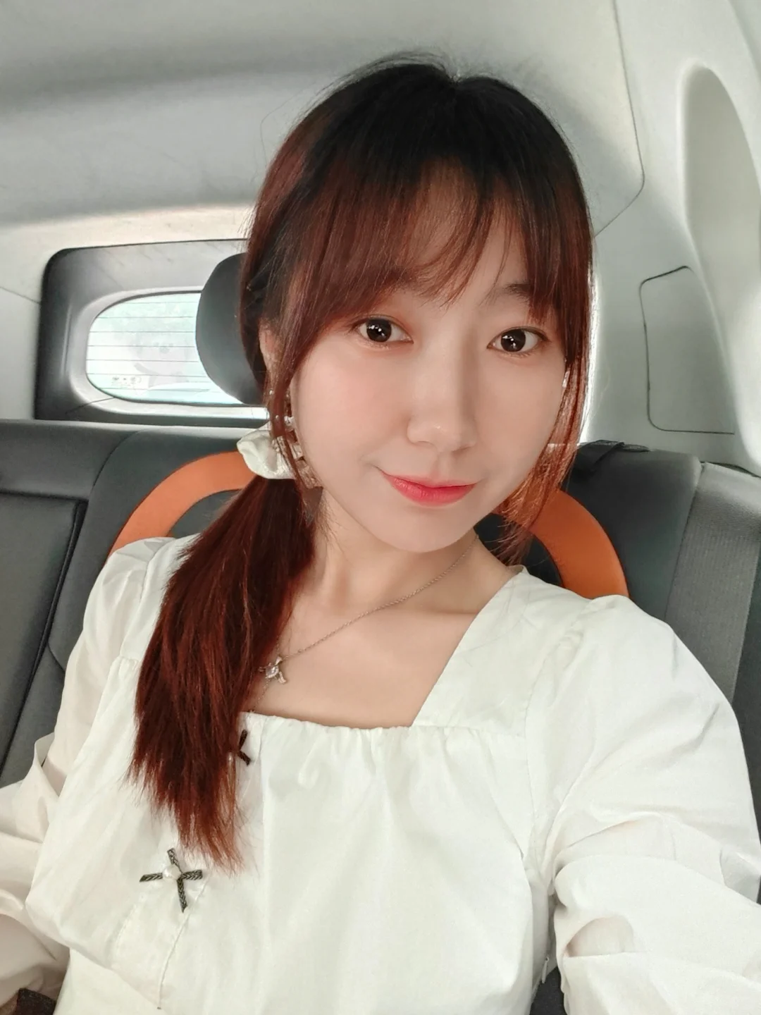 是不是男人都喜欢这种人妻感啊?