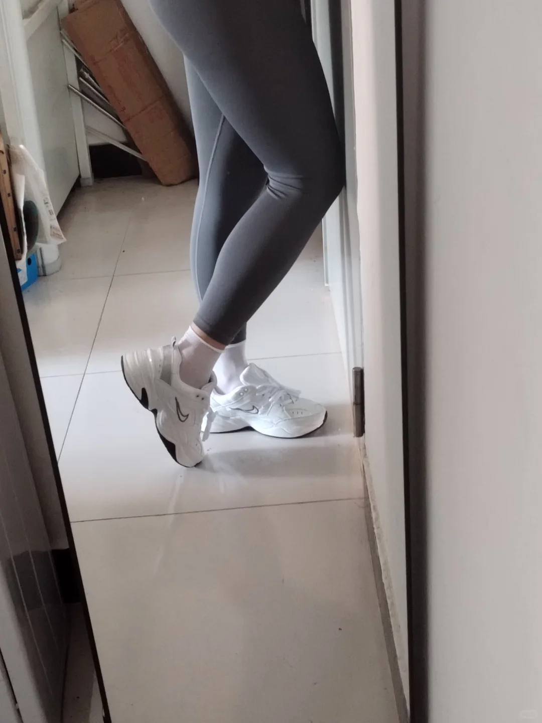 今天是瑜伽裤穿搭～