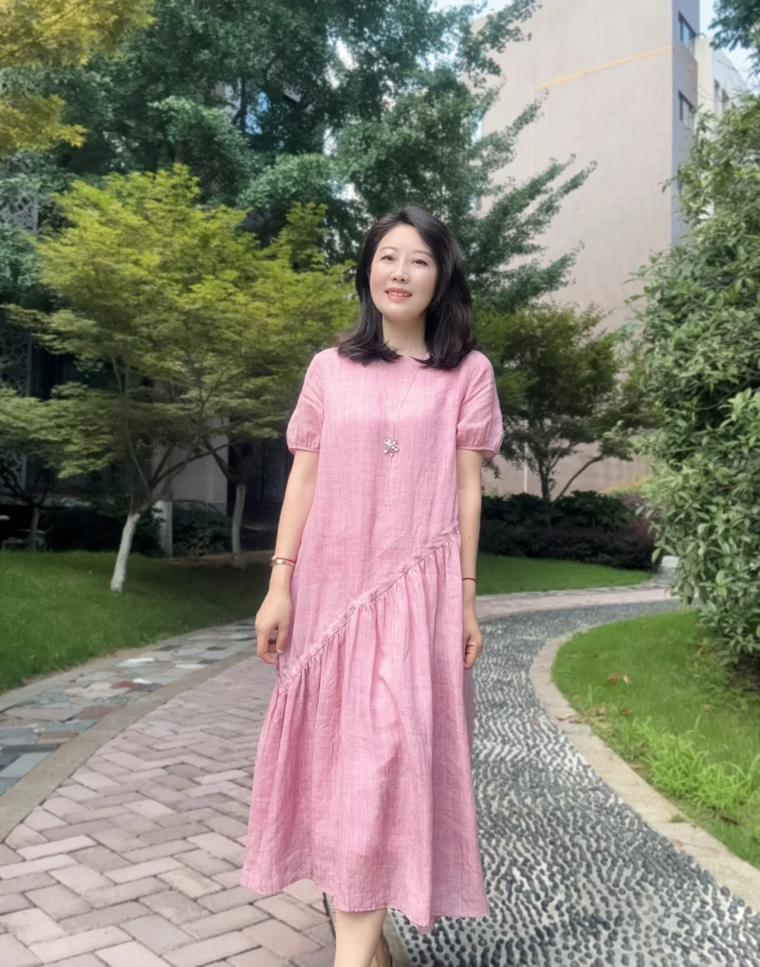 中年姐妹抄作业，18套舒适感穿搭不重样！