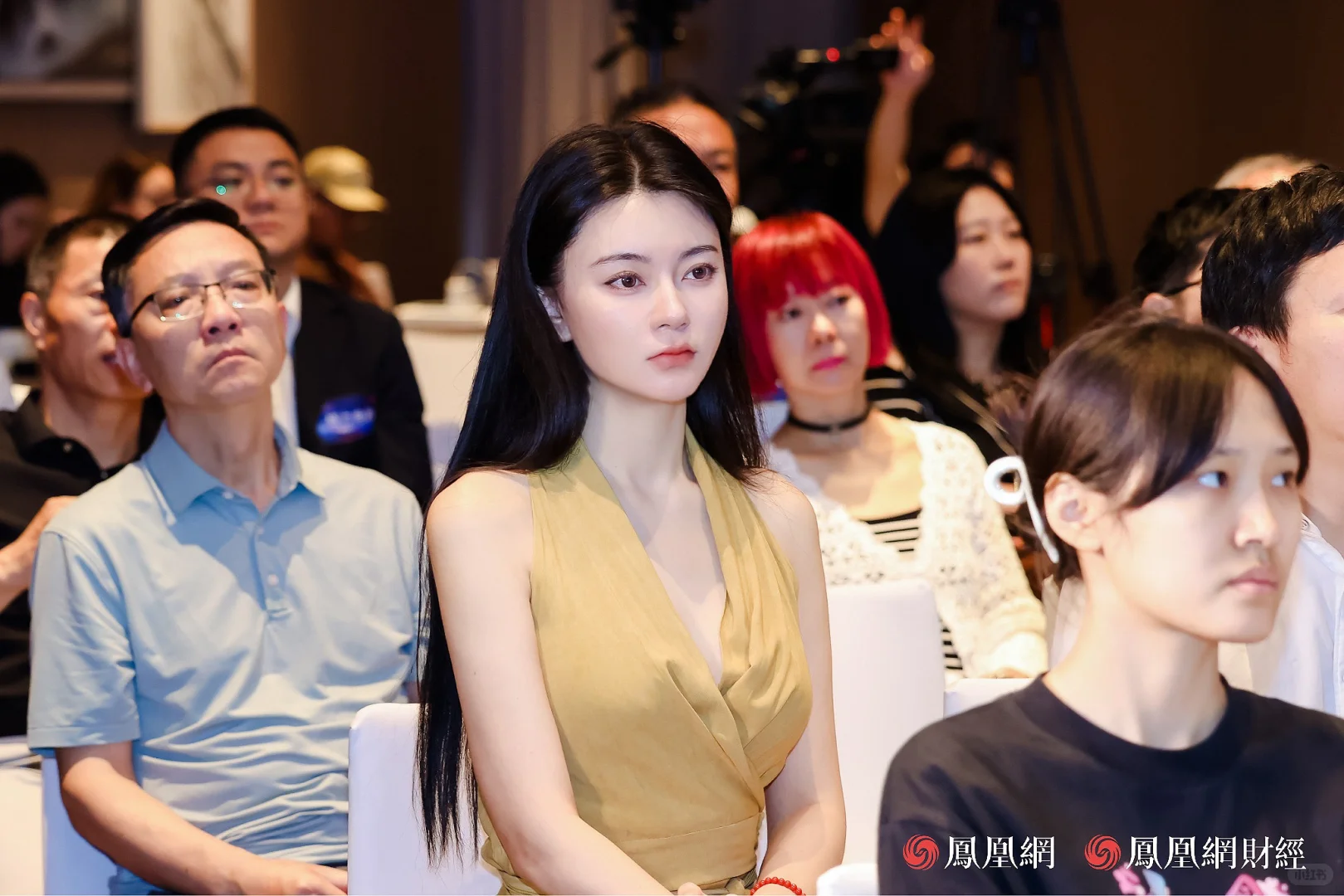 新闻上才能看到的大佬 我现实中见到啦