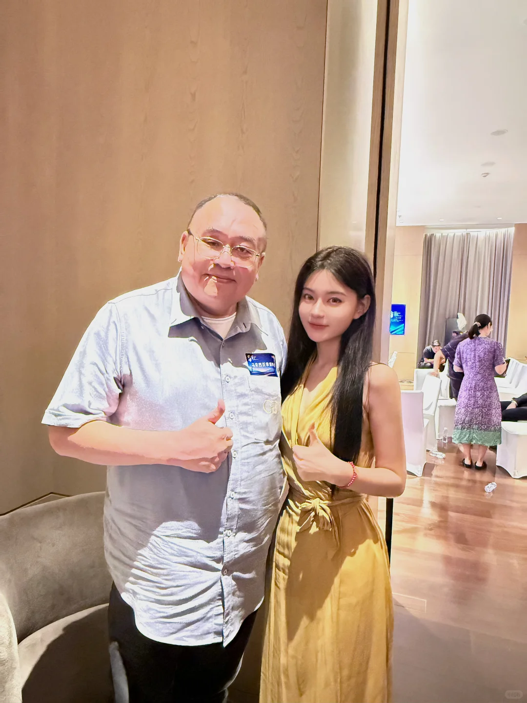 新闻上才能看到的大佬 我现实中见到啦