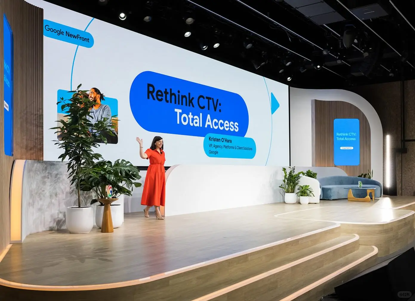 舞台设计 | 谷歌 NewFronts 2025推介会