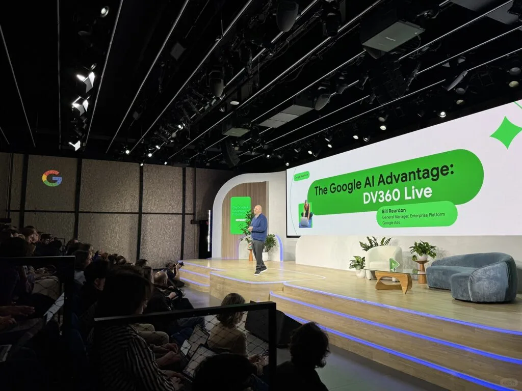 舞台设计 | 谷歌 NewFronts 2025推介会