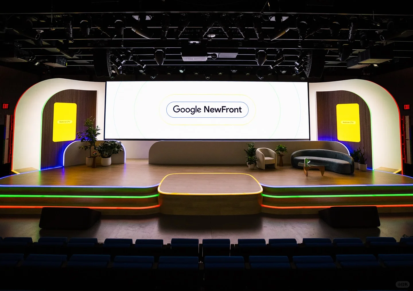 舞台设计 | 谷歌 NewFronts 2025推介会