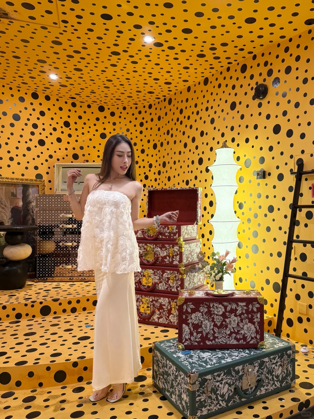 佛山新展｜沉浸式体验?奢华箱包的奇妙之旅