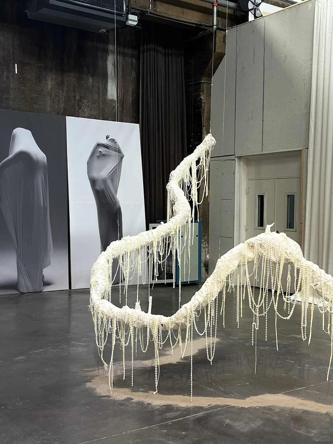 西安新展｜《沙与珠》装置展与艺术诗