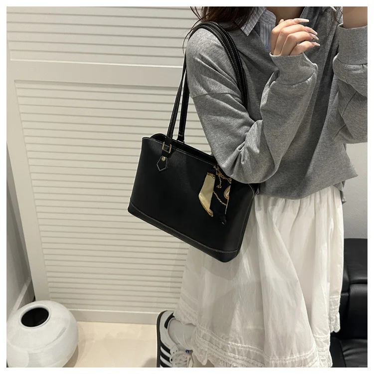 高级轻奢少妇感托特包?彰显女性魅力