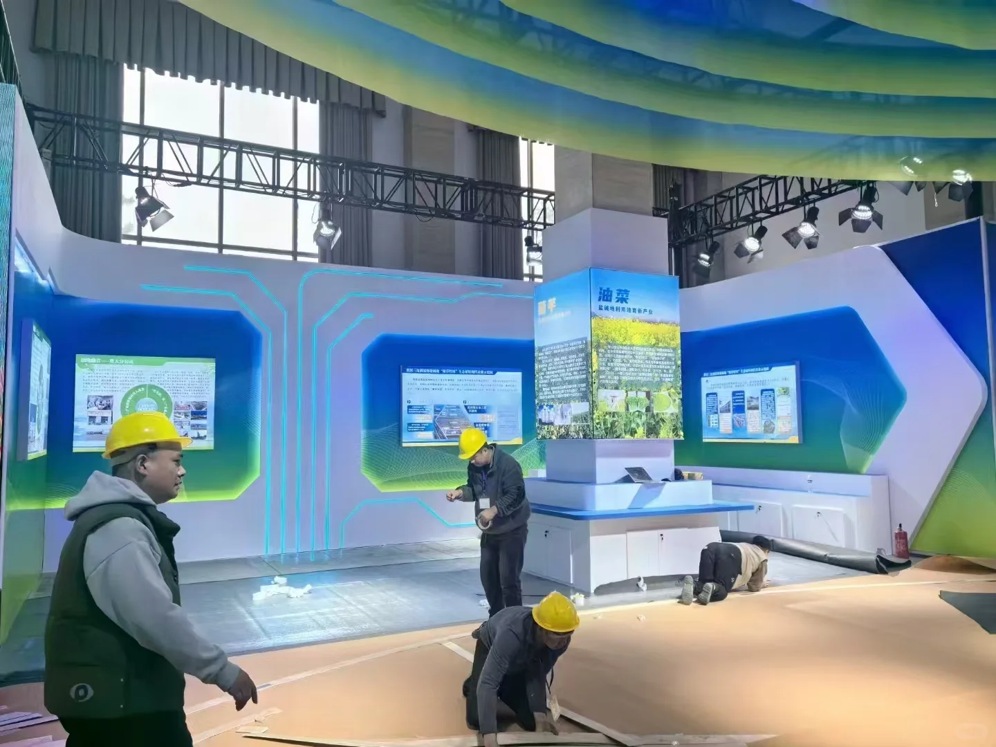 广元搭建工厂，旅游产品展展台搭建