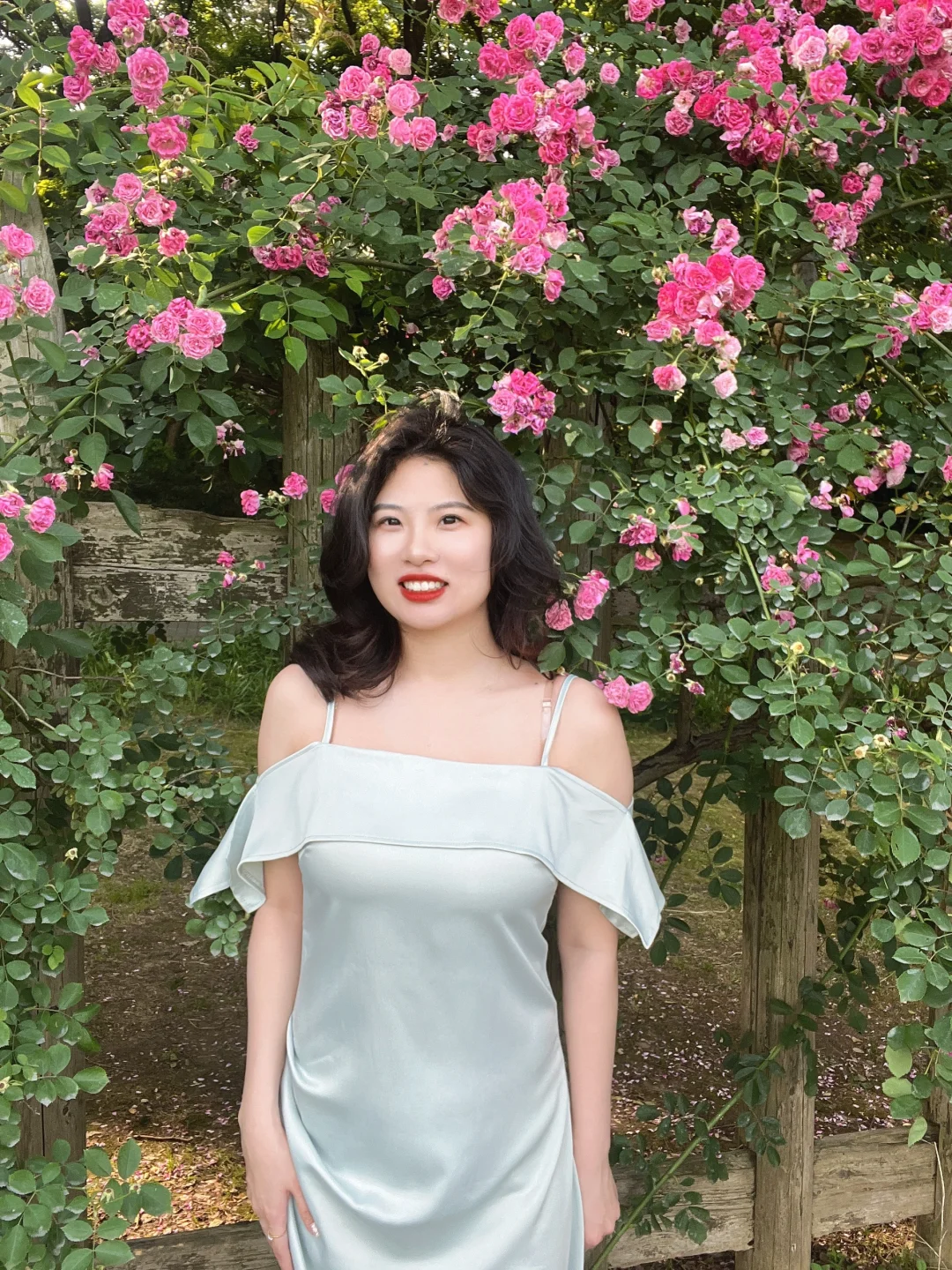 苹果型身材拍照战袍 设计感一字肩连衣裙