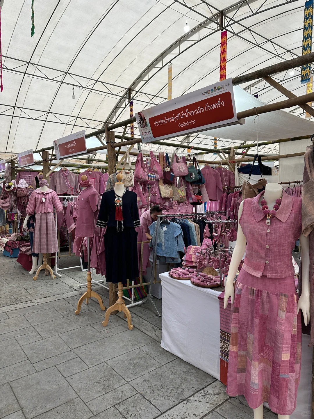 ?逛了超好玩的兰纳博览会!!比X夜强多了