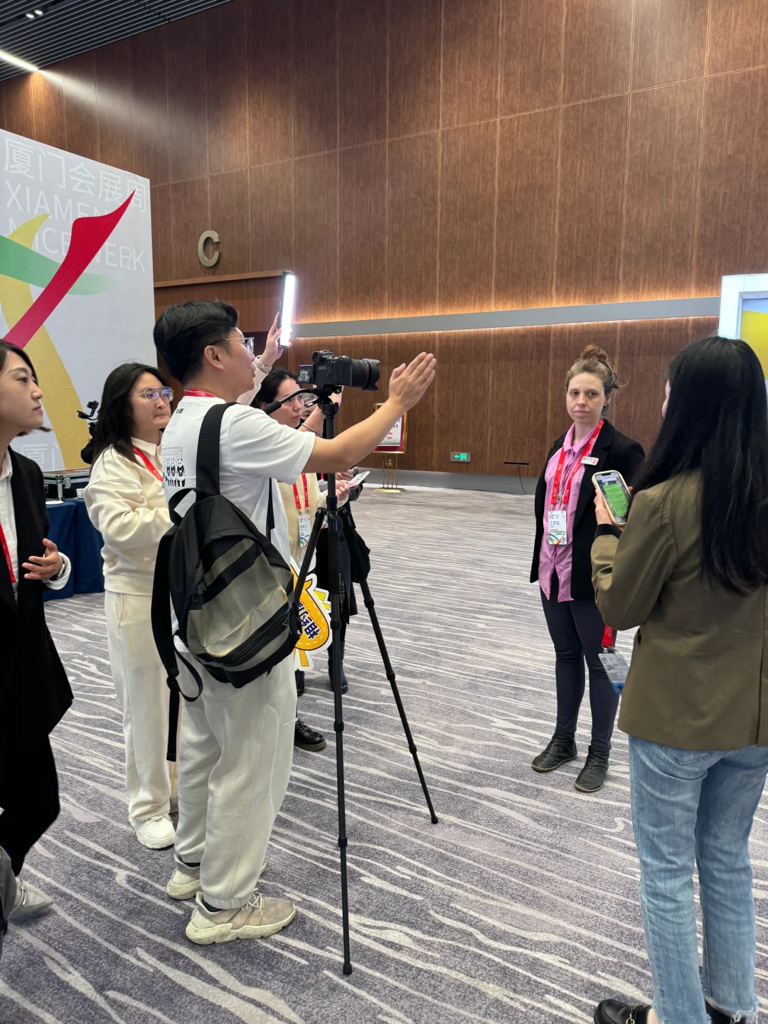 厦大Plog｜在厦门会展周打工的一天