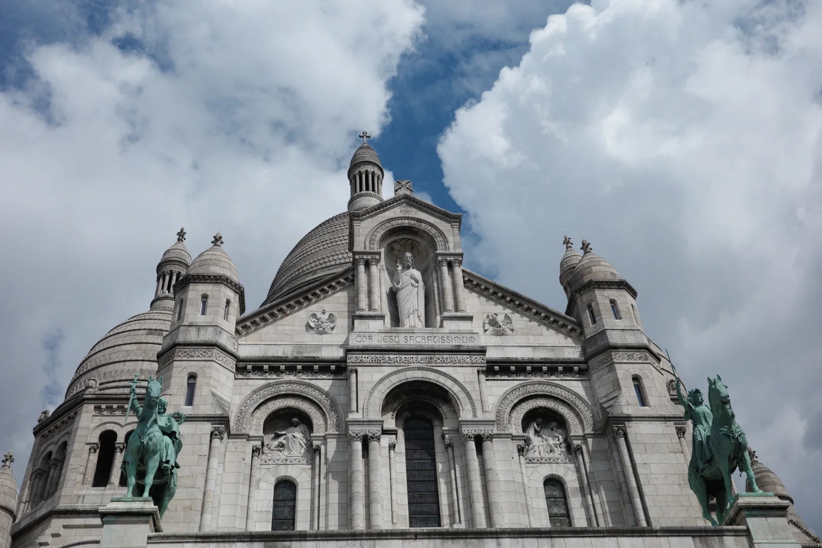 法国人的穿衣自由真的很法兰西！