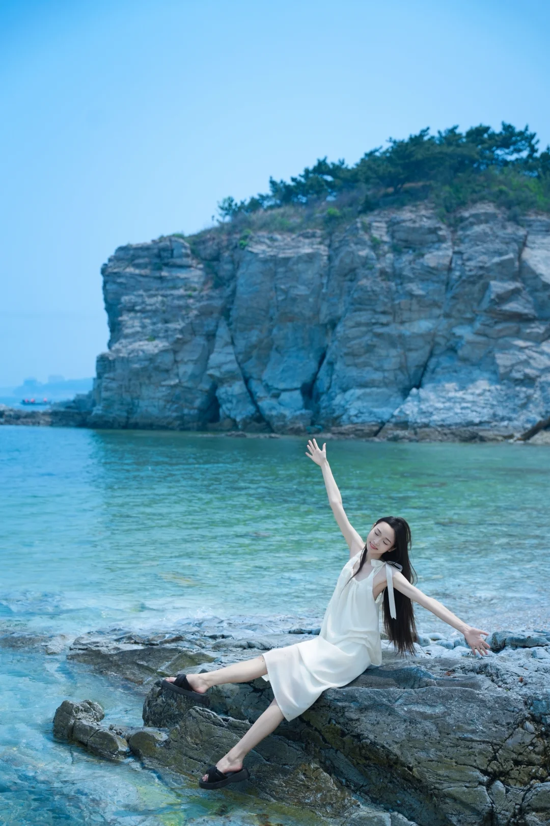 养马岛果冻海裙子出片穿搭攻略?