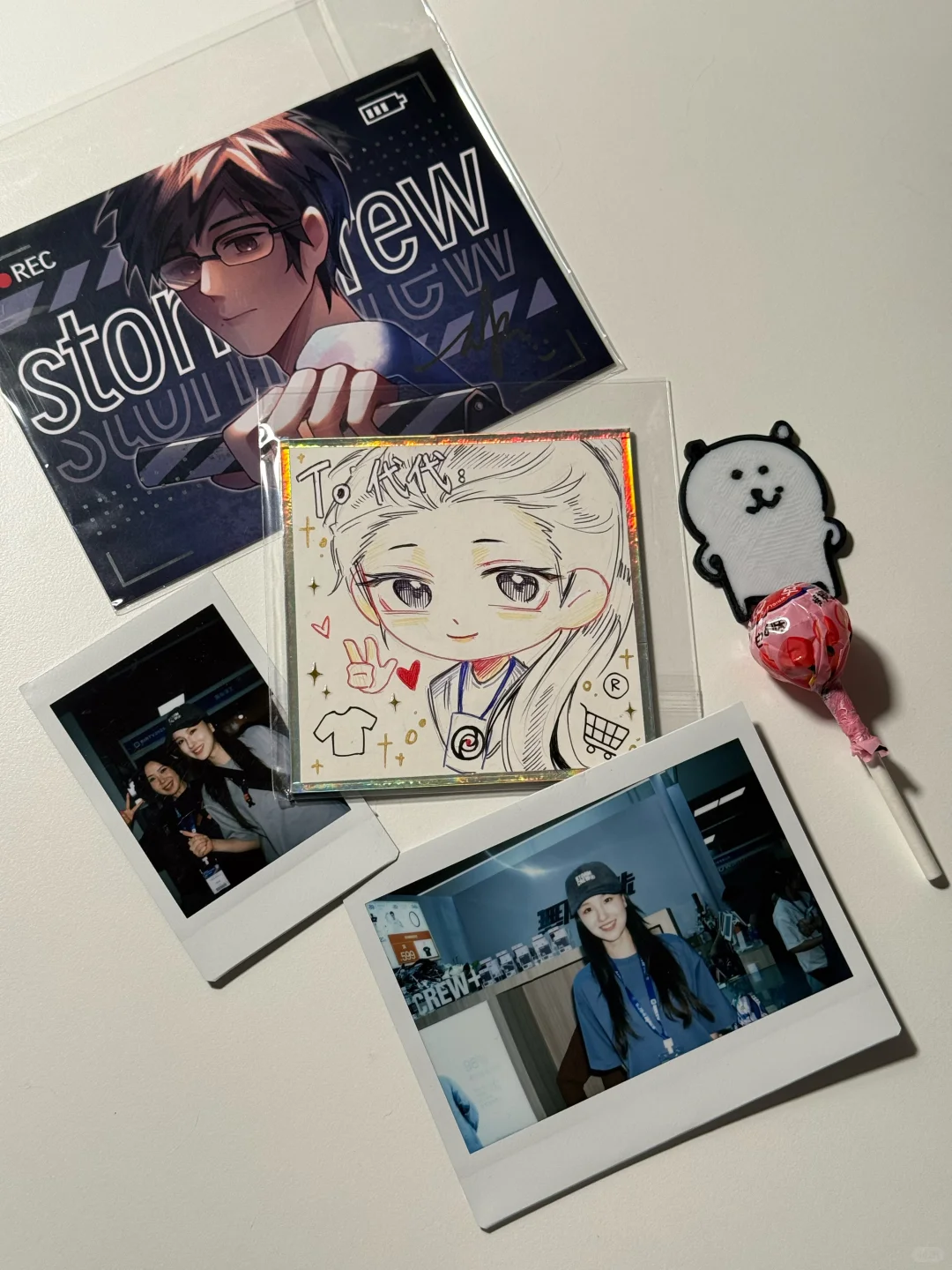 ??想看看朋友们和代代的合影！