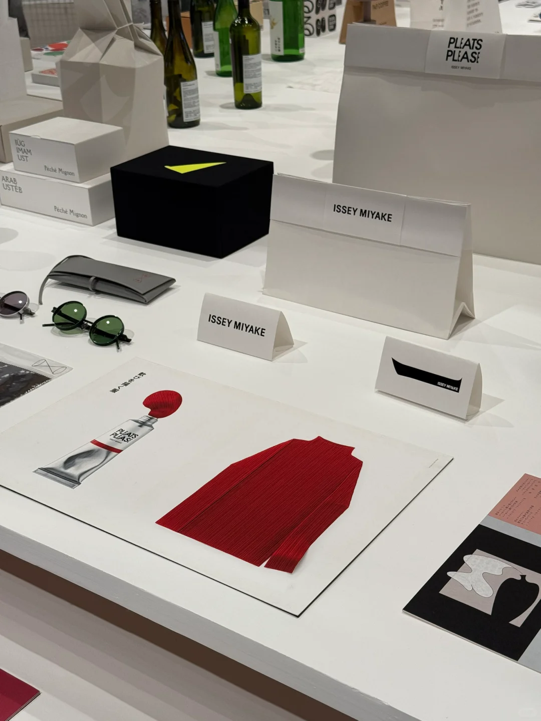 ?感觉全上海的平面设计师,今天都在这个展