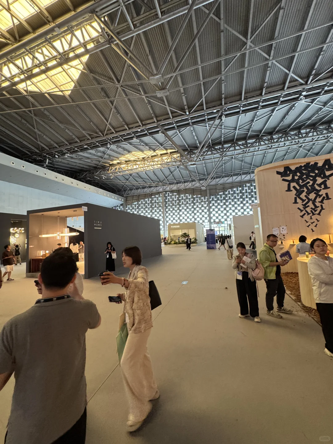 2025设计上海,“去国际化”感太强了!一言难尽