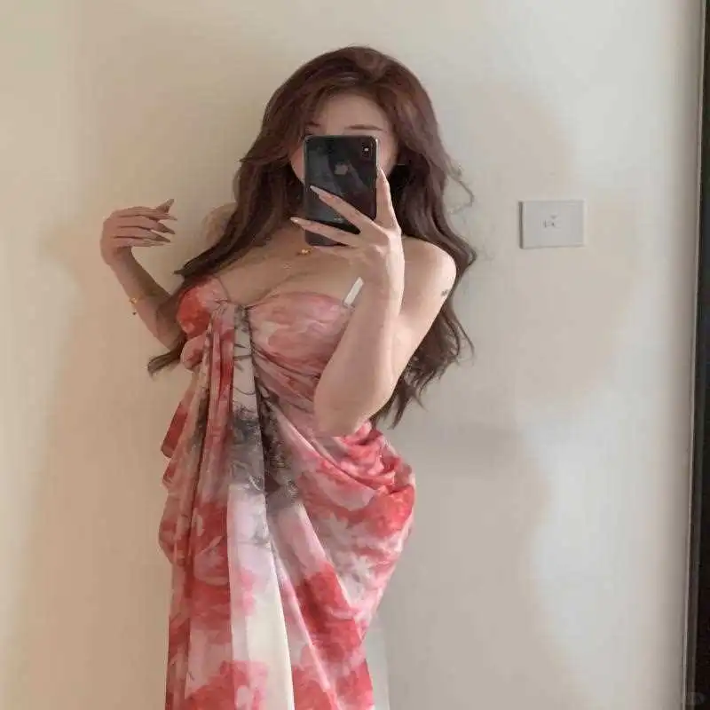 ?海边度假穿搭！这条裙子太有氛围感了