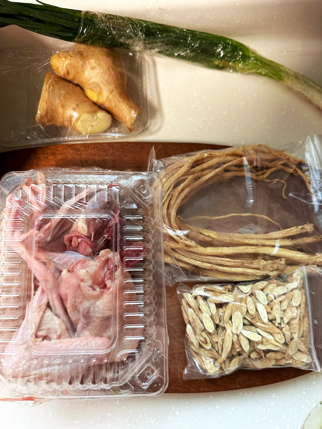 薄肌小阿姨