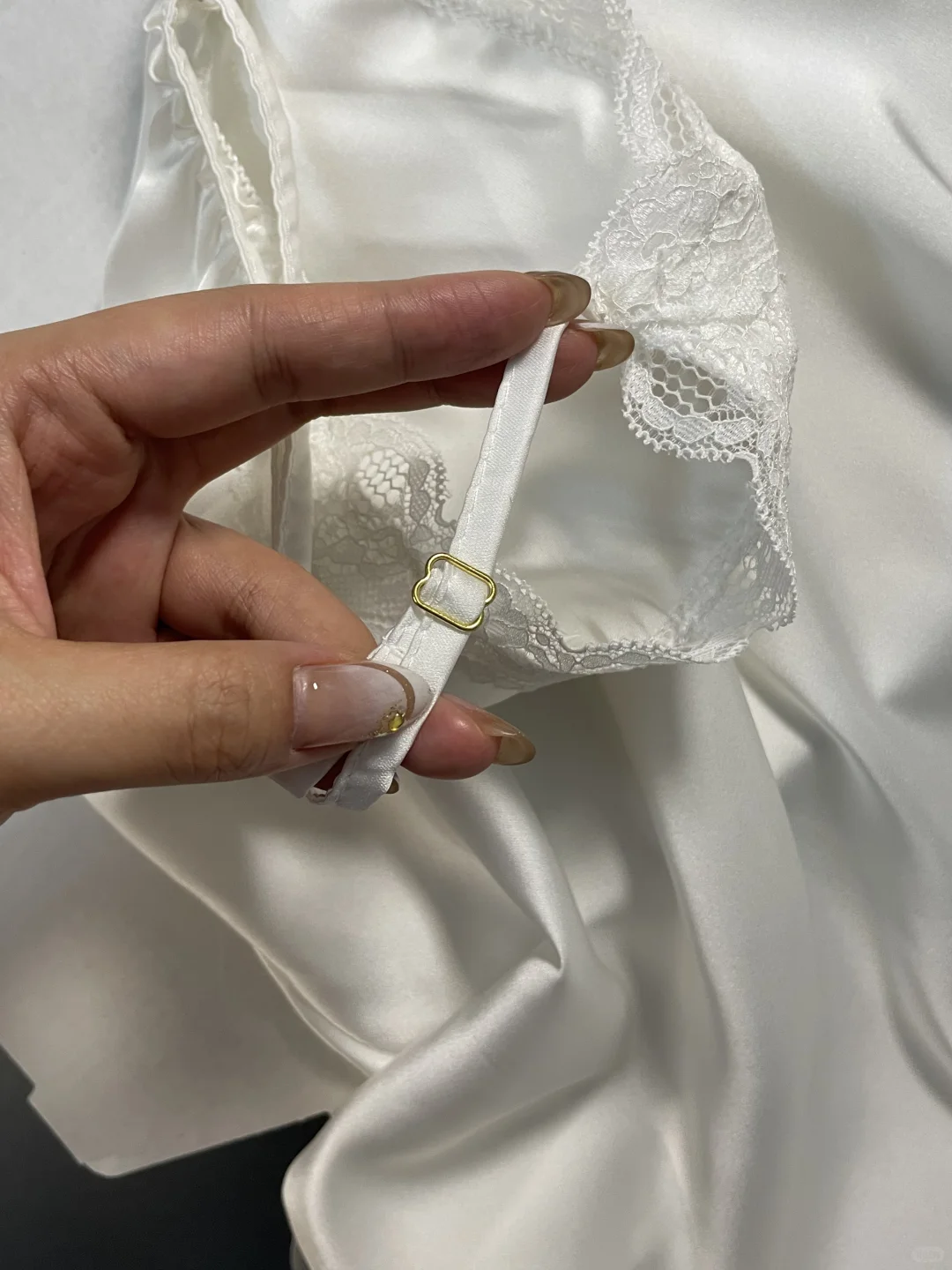 男神说天天穿这个好不好?27r睡裙赢很大！！