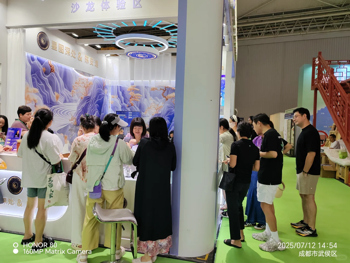 终于见到了锣鼓喧天的盛况！