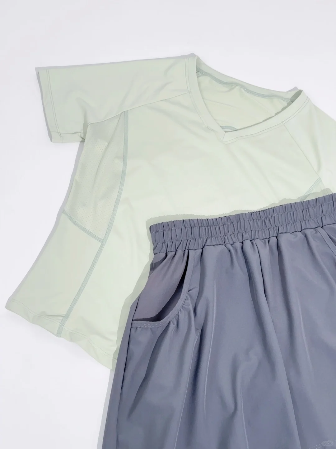 ?这绿色把夏天拿捏住了!透气不闷汗|55?套