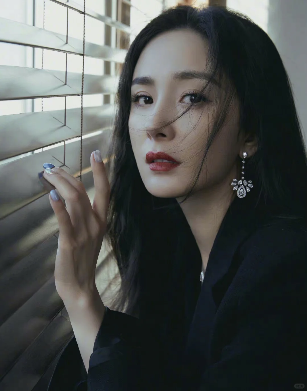 杨幂 妩媚动人