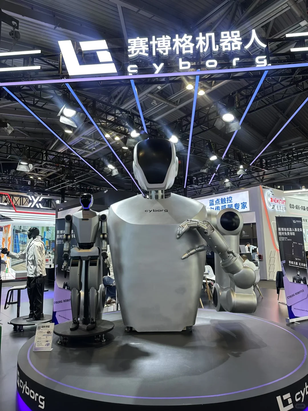 WAIC第一天！168值吗？不值！