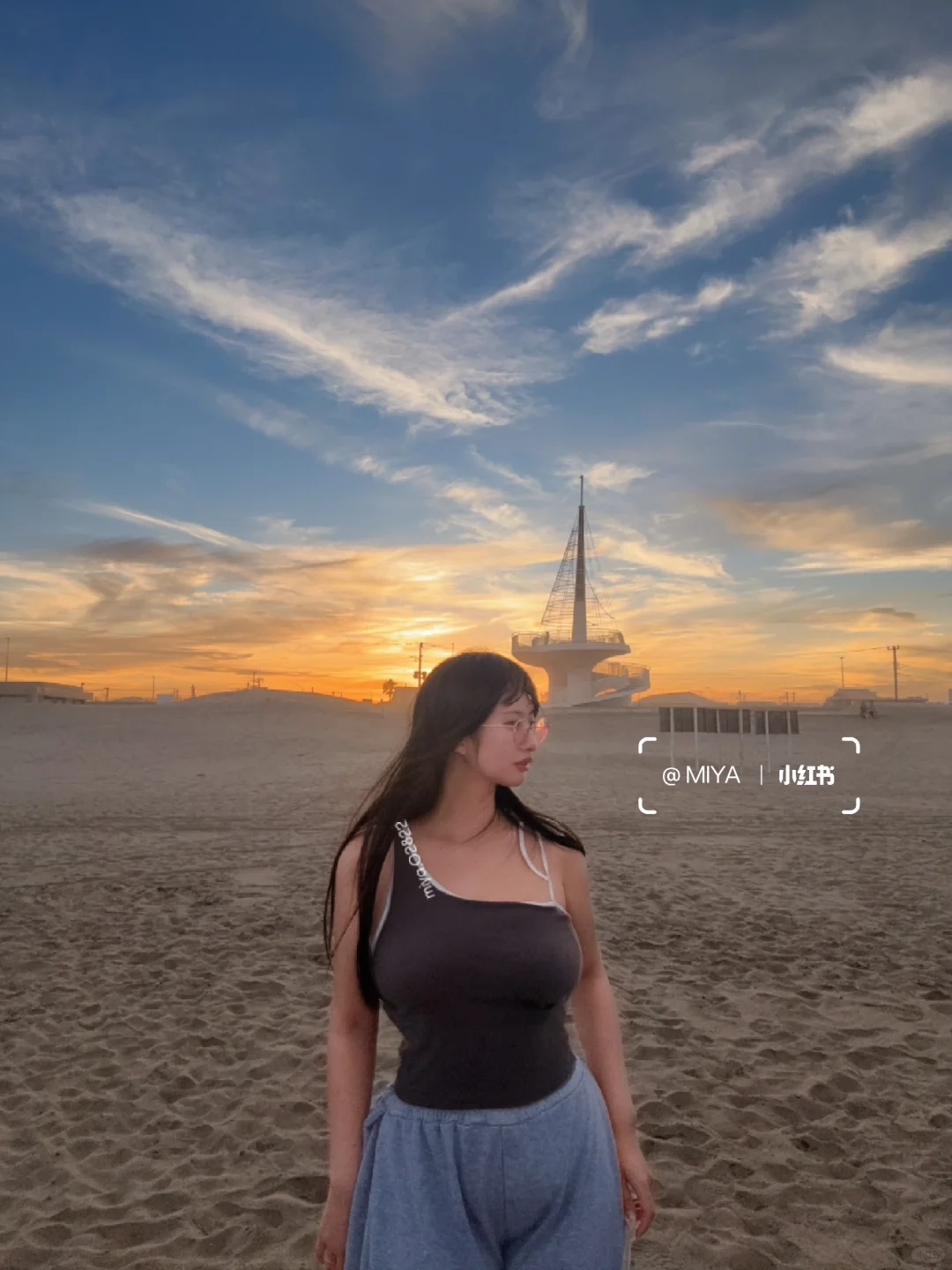 可能是人生第一次只穿背心出門
