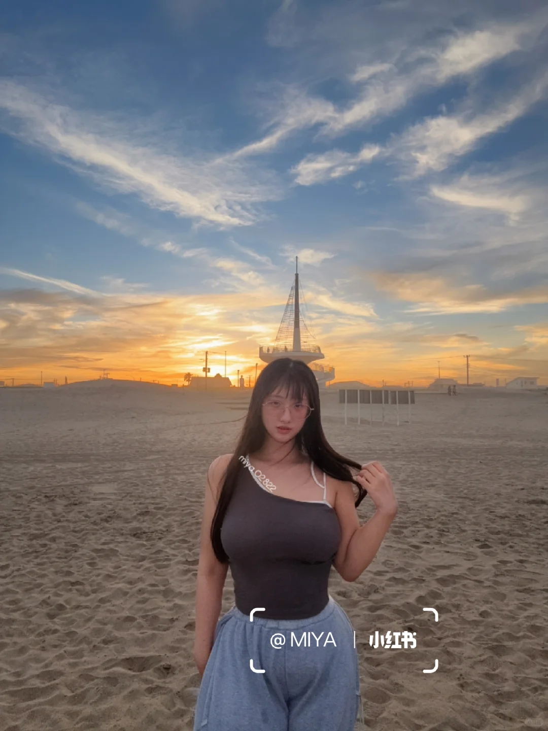 可能是人生第一次只穿背心出門