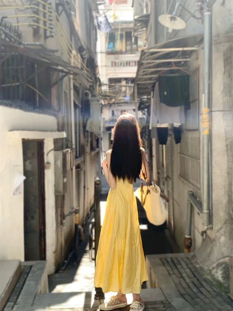 海边的那抹明媚 | 小黄裙穿搭✨